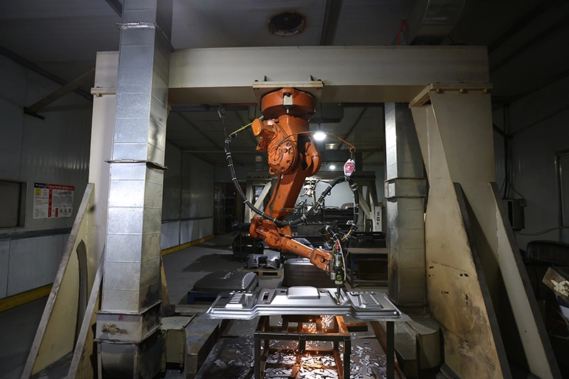 wanhoo-factory-3d-laser-cutting-2