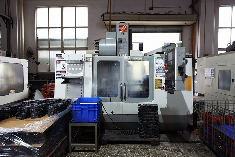 wanhoo-factory-engine-cnc-machining-2