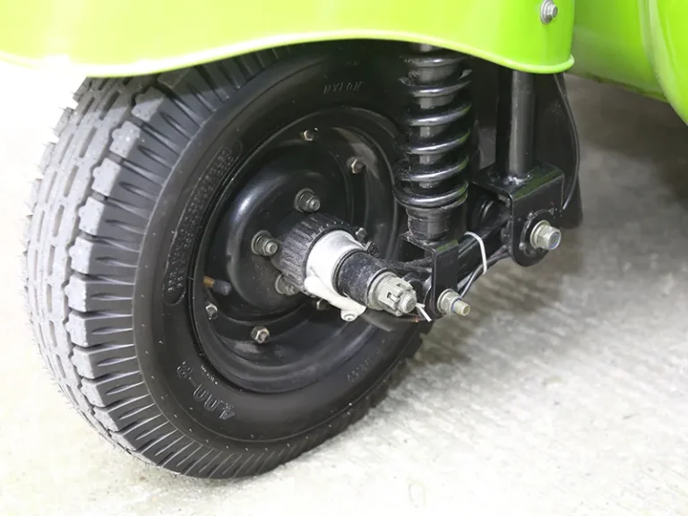 Wanhoo YAHOO-II-Electric passenger tricycle detail view