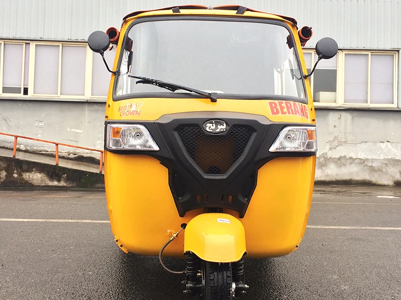 wanhoo-yahoo-passenger-tricycle-front-view